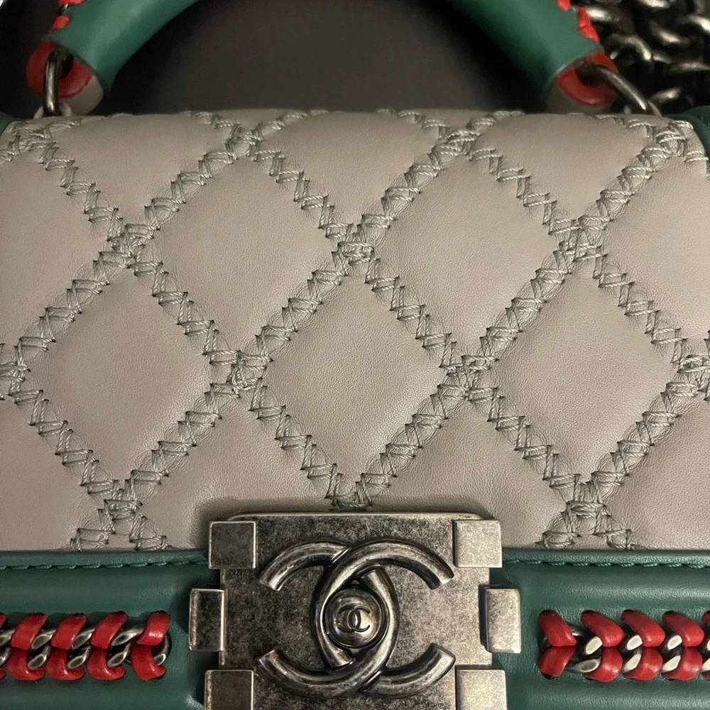 CHANEL Paris-Salzburg Boy Bag - Picture 2 of 10